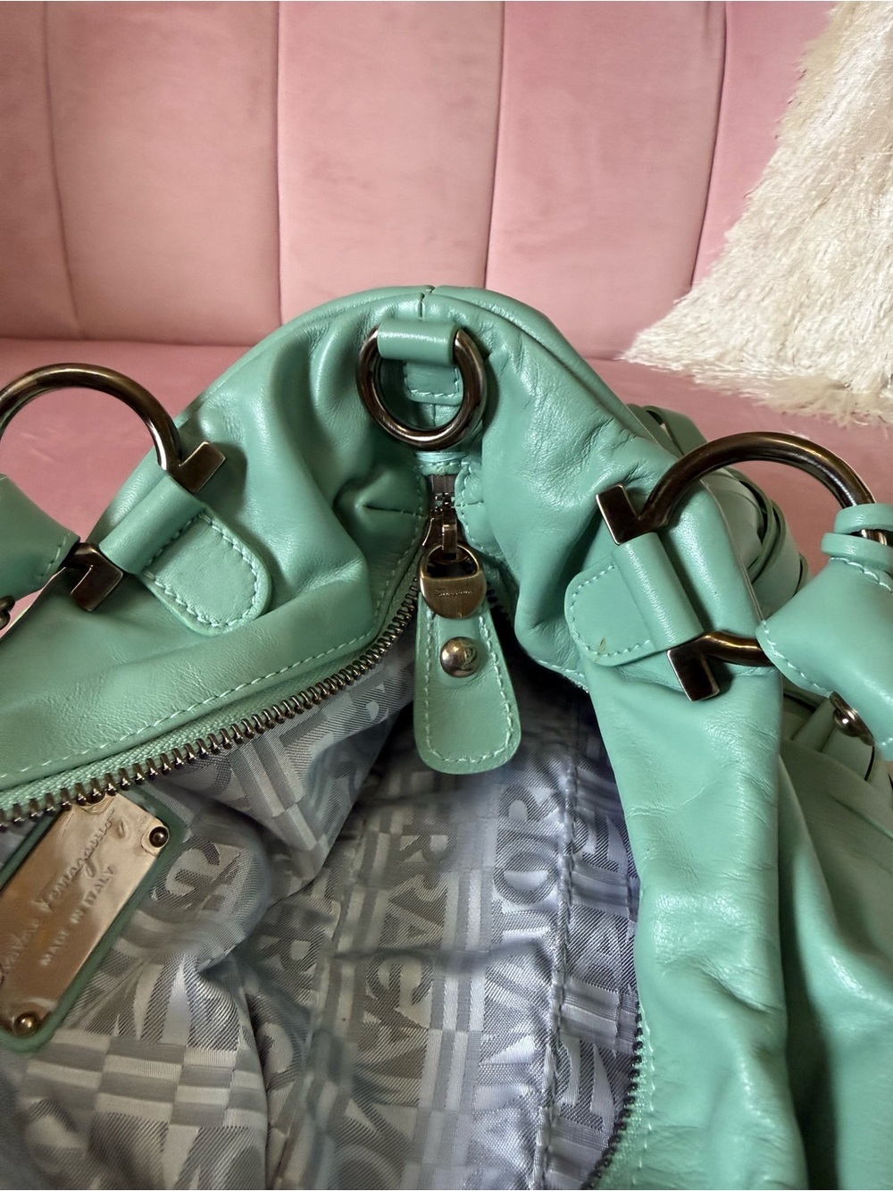 💯Auth! Salvatore Ferragamo Sofia Green Woven Leather Top-Handle Bag Gunmetal HW - Picture 10 of 14
